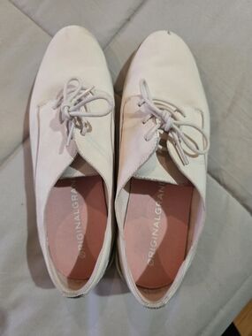 Cole Haan Original Grand Plain Oxford sneaker in Light Pink